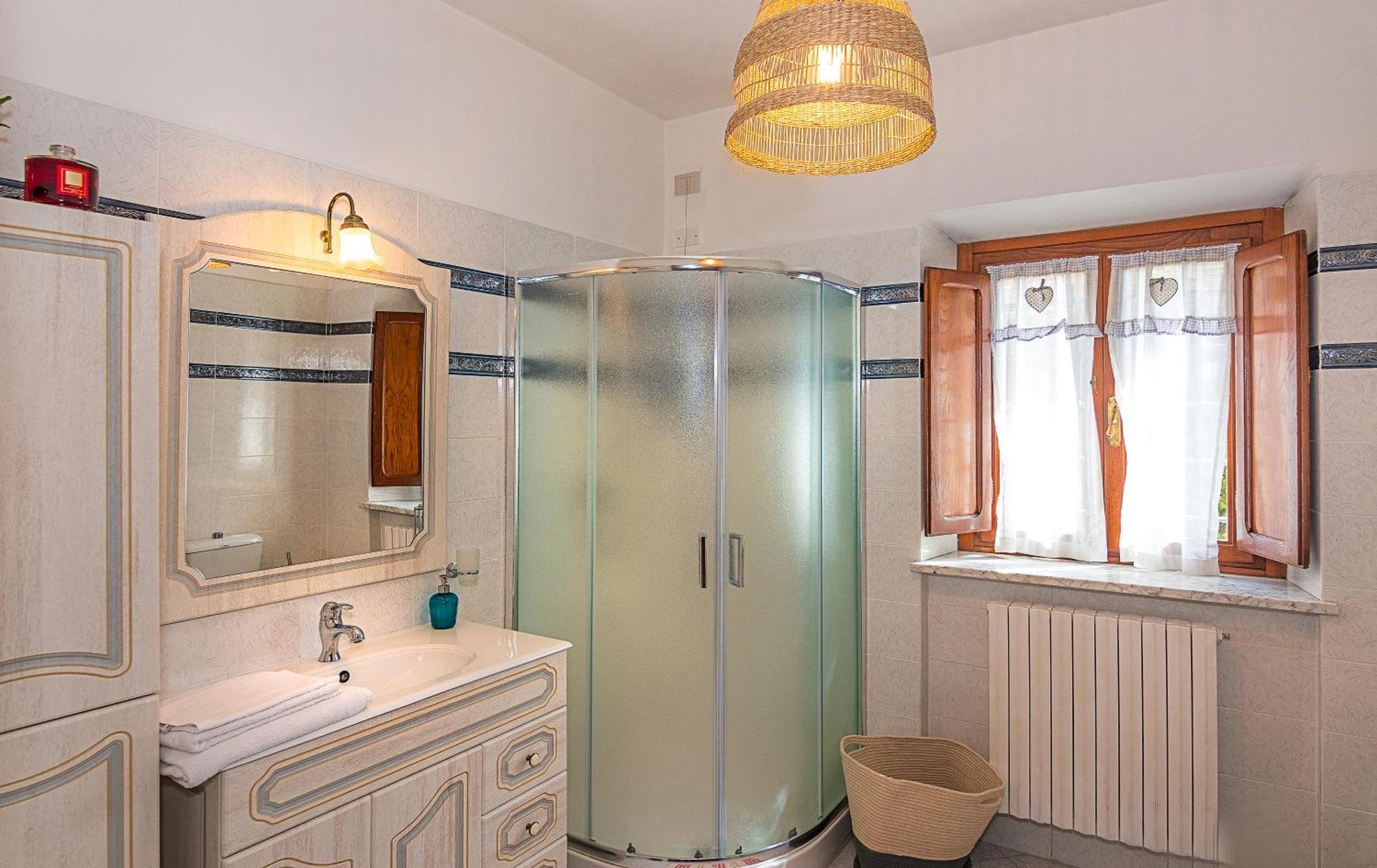 B&B Toringo Capannori Szoba fotó