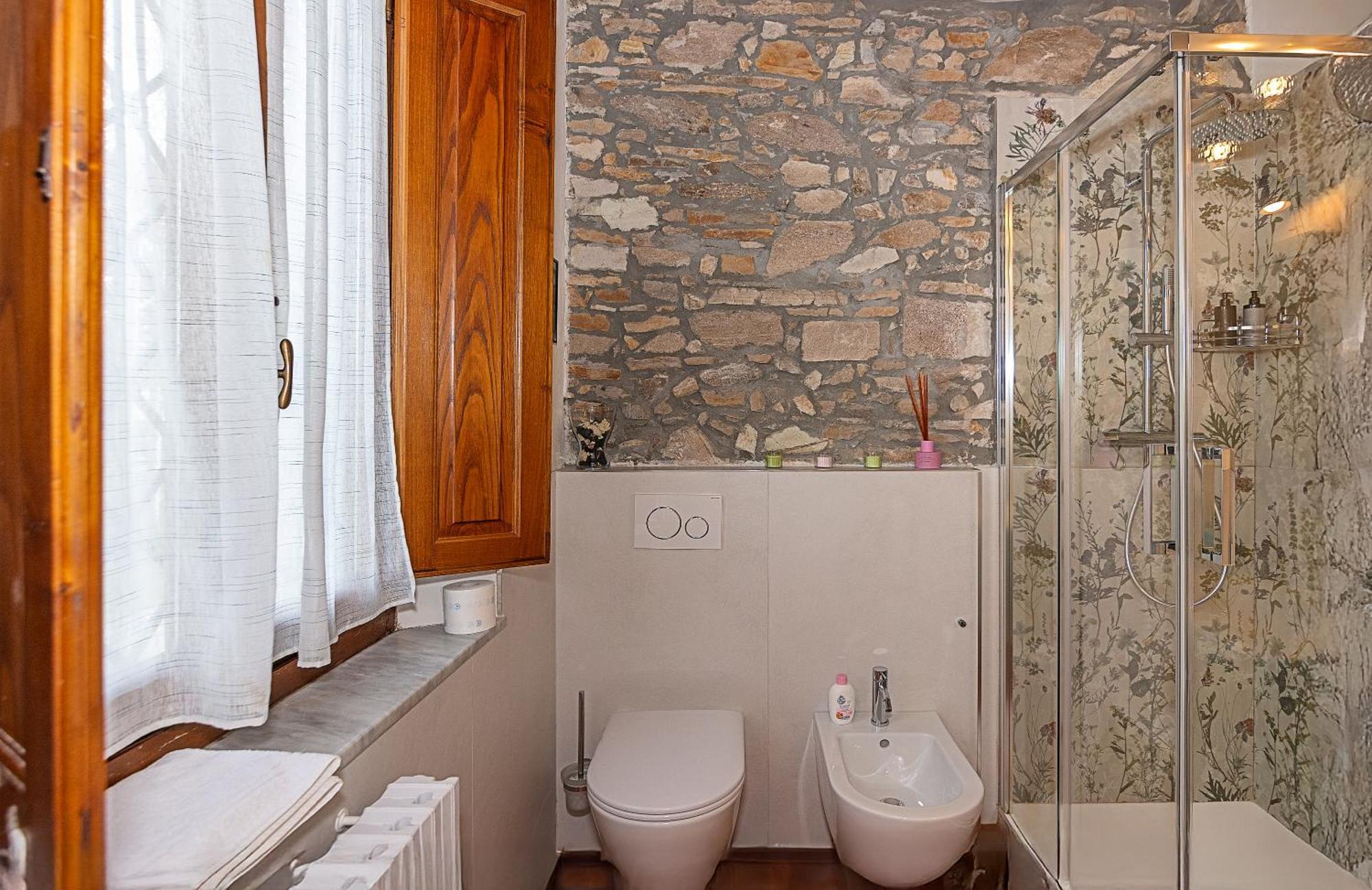 B&B Toringo Capannori Szoba fotó